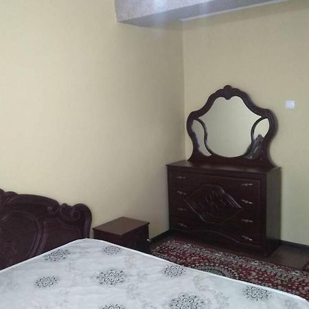 City Centre Hamza 1 Min Metro 2 Bed Apartment. New Tashkent Exterior foto