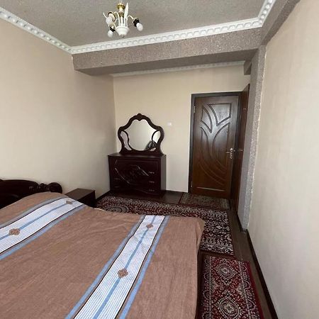 City Centre Hamza 1 Min Metro 2 Bed Apartment. New Tashkent Exterior foto